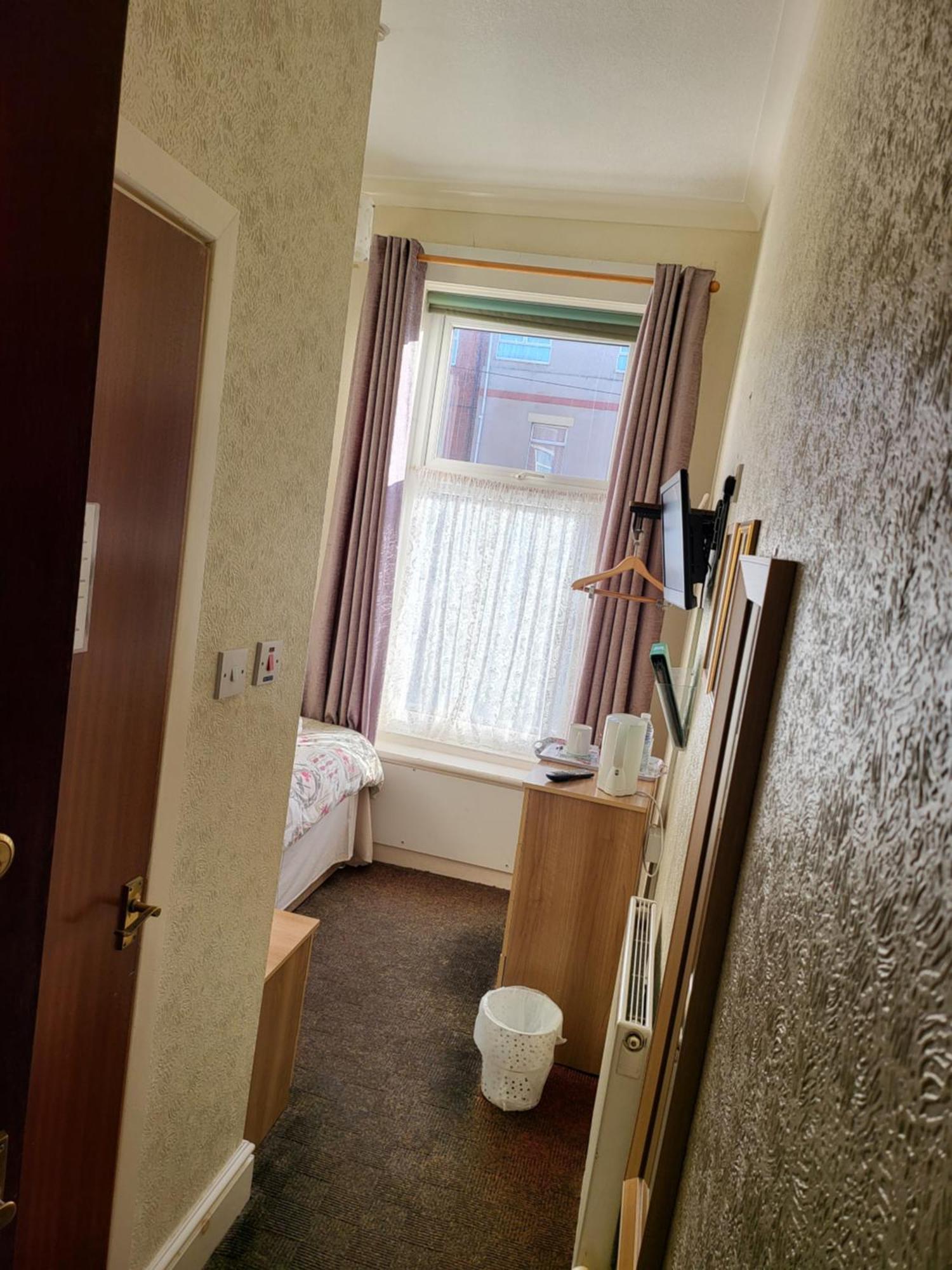 The Arabella Bed and Breakfast Blackpool Exteriör bild